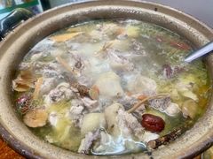 -威邵鸡煲(西华路总店)