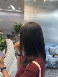 -Tloml salon