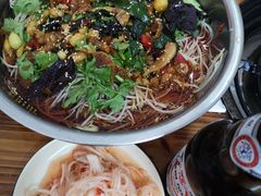 -周良天山牛杂城(天山路总店)