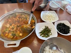 -蚂蚁家辣炒章鱼(海云台店)