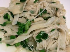 -渝信川菜 · 川味家常菜(长安店)