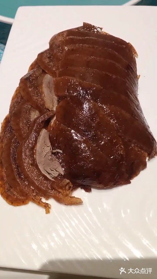 梭子蟹、皮皮虾、海螺、帝王蟹个个鲜活