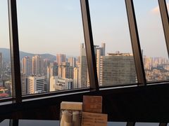 -广州花园酒店·凌璇阁旋转餐厅CAROUSEL360