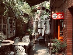 -古董花园(思南路42弄小区店)