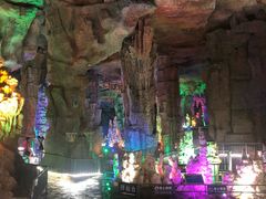 -泰安地下龙宫景区