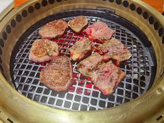 上等厚切牛舌-肉魁屋·烧肉·烧鸟·酒场(高新店)
