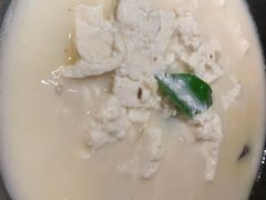 土家手掰柴火豆腐-吃饭皇帝大(合生汇店)