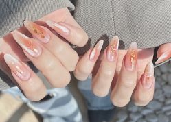 -ZX·美睫设计师汇聚店