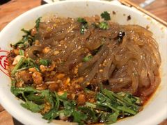 -万记麻辣烫国展总店
