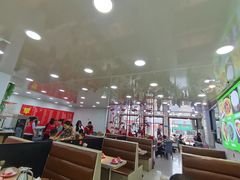 大堂-老舅老蒙肉饼非遗店(一店)