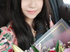 -杭州中升之星奔驰4S店(滨江店)