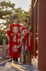 -喜爱高定婚纱摄影