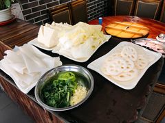 -咱屯子锅台鱼(岳阳街店)