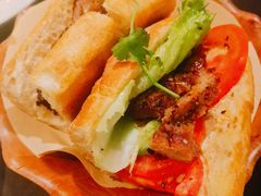 -大头虾越式风味餐厅(光明广场店)