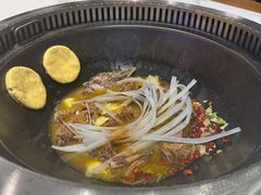 -玺炖·中国铁锅炖(虹桥天街店)