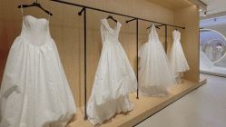 -乐派诗婚纱摄影