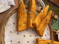 -菌自由丨野生菌火锅特色庭院餐厅(丽江古城店)