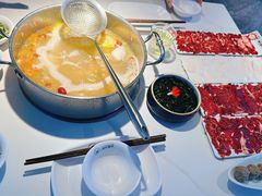 潮牛原骨汤锅-潮牛壹号鲜牛肉火锅(世界城广场店)