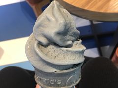 麻麻黑圆筒冰激凌-麦当劳(石家庄北国店)