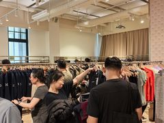 -比斯特上海购物村精品奥特莱斯