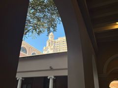 -香港大学