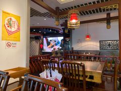 -小天鹅火锅·一线江景洪鼎旗舰店(洪崖洞店)