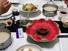 -红鼎豆捞·非遗鲍皇汤火锅(宝丰路店)