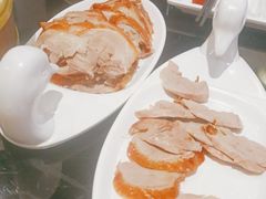 -皇城根·烤鸭·鱼头·家常菜(欧亚大观乐活城店)