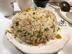-德林酸菜鱼火锅(南丹店)