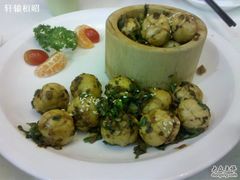 毕节酸菜炒汤圆 -蜜桃餐厅(朝阳大悦城店)