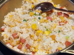 -何师烧烤Pro ·江湖川菜·小龙虾·精酿啤酒(太古里旗舰店)