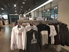 -H&M(鹏欣水游城店)