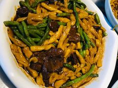 驴腩豆角焖卷子-孙记驴肉山庄(李桥店)