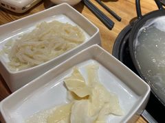-香逸山自助火锅