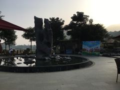 -英德宝晶宫天鹅湖茶语温泉