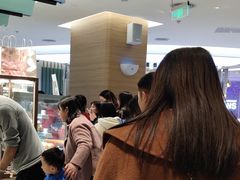 -奈雪的茶(亨特国际广场店)