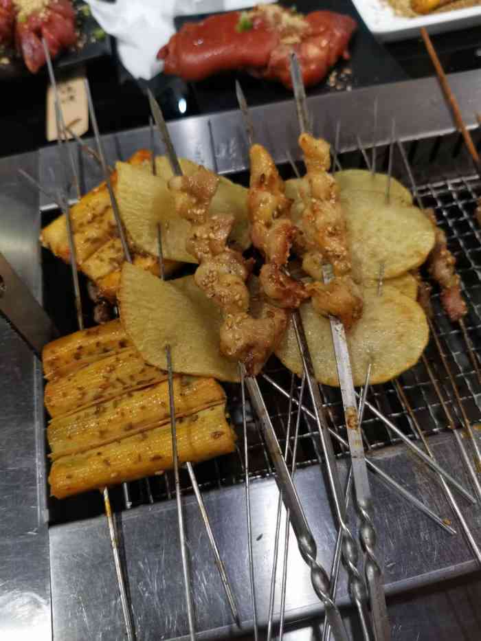 橦橦小马扎烧烤 (甘露园店)-"位置挺好找的,就在朝阳路上,车停马路边