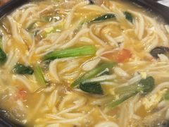 -一家人剪刀面(海伦国际店)