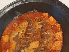 -赶海部落海鲜城(海阳路店)