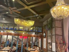 -玛格萝妮(汇智国际商业中心店)