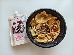 -丽丽三鲜螺蛳粉(田林路店)