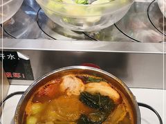 -百品聚旋转火锅(号外店)