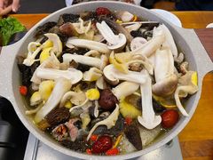 -小厨子私房菜·云南美食店