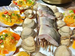 -围炉肉舍•炭烤活鳗•丹东海鲜烤肉(步行街店)