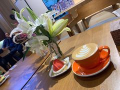 -藏猫猫咖啡主题馆(中央大道店)