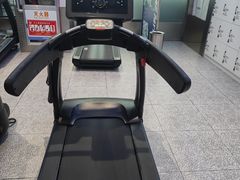 -威仕顿健身游泳(御锦城店)