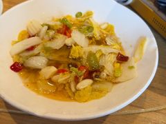 -头上红煨盐鸡·非遗院子餐厅