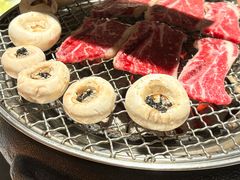-草家酱蟹炭火烤肉店(珲春南路一店)