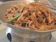 -海派美食·家宴海鲜青岛菜·石锅鲽鱼头(东方城店)
