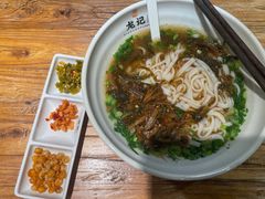 -湘人龙记老长沙米粉(鸟巢店)